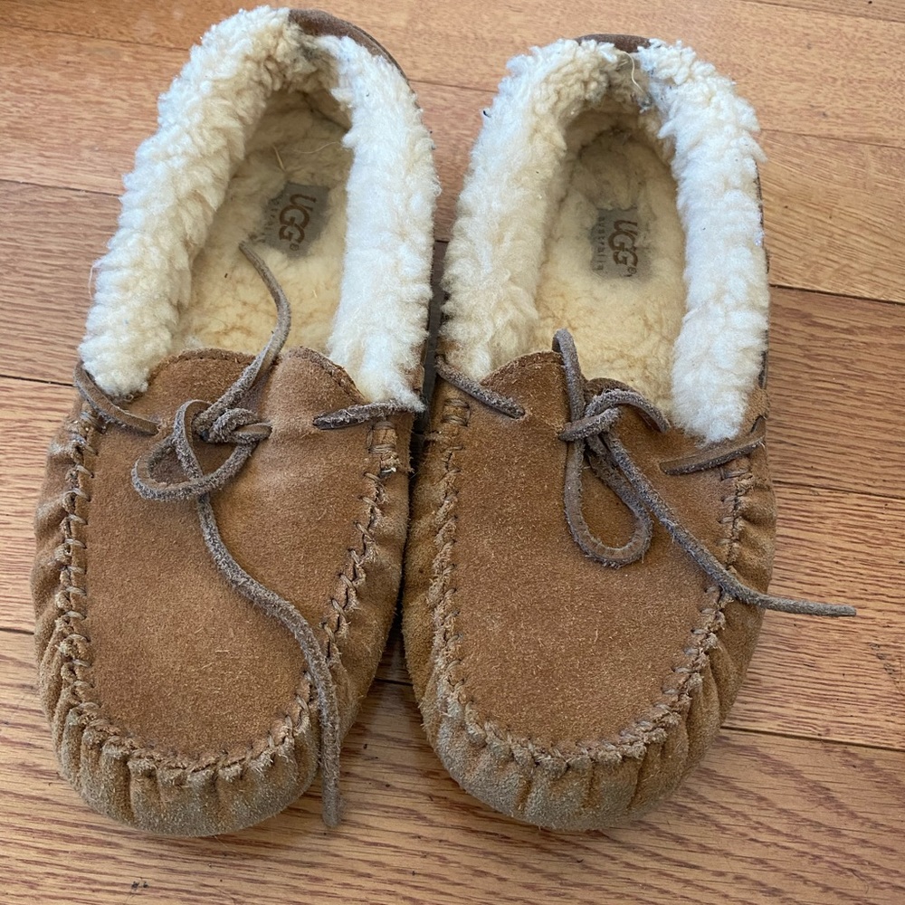 Ugh house slippers